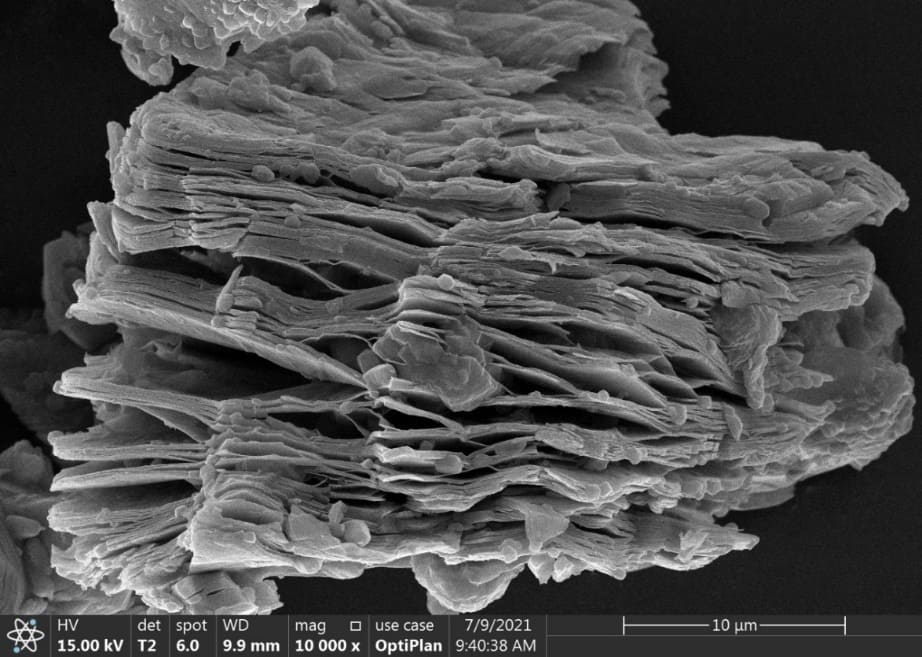 Multilayer Clay-like Ti3C2Tx Powder SEM